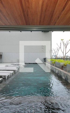 Studio à venda com 27m², 1 quarto e sem vagaÁrea comum - Piscina