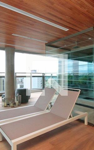 Studio à venda com 27m², 1 quarto e sem vagaÁrea comum - Spa