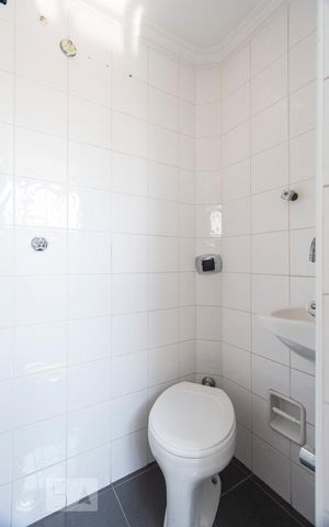 Apartamento para alugar com 68m², 2 quartos e 1 vagaBanheiro de serviço