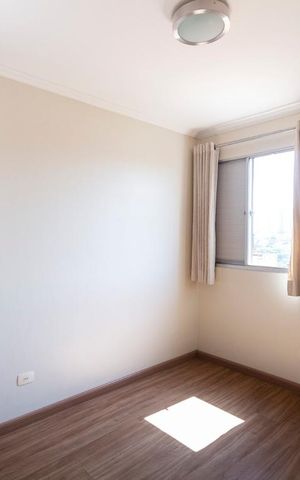 Apartamento para alugar com 68m², 2 quartos e 1 vagaQuarto 1