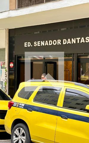 Apartamento à venda com 35m², 1 quarto e sem vaga Apartamento à venda com 35m², 1 quarto e sem vagaFachada