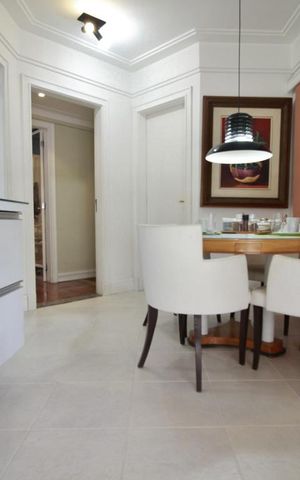 Apartamento à venda com 256m², 4 quartos e 3 vagasCopa