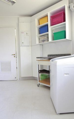 Apartamento à venda com 256m², 4 quartos e 3 vagasÁrea de serviço