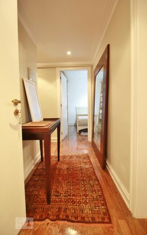 Apartamento à venda com 256m², 4 quartos e 3 vagasCorredor