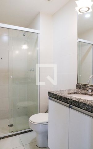 Studio à venda com 26m², 1 quarto e sem vaga Studio à venda com 26m², 1 quarto e sem vagaBanheiro