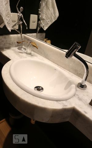 Apartamento à venda com 105m², 1 quarto e 2 vagas Apartamento à venda com 105m², 1 quarto e 2 vagasLavabo
