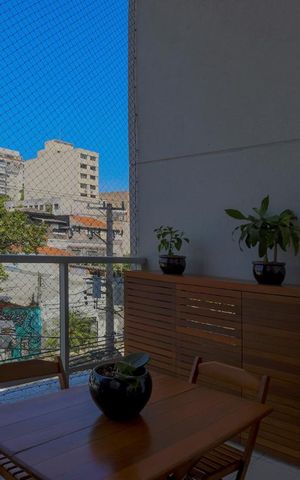 Apartamento à venda com 105m², 1 quarto e 2 vagas Apartamento à venda com 105m², 1 quarto e 2 vagasVista Varanda