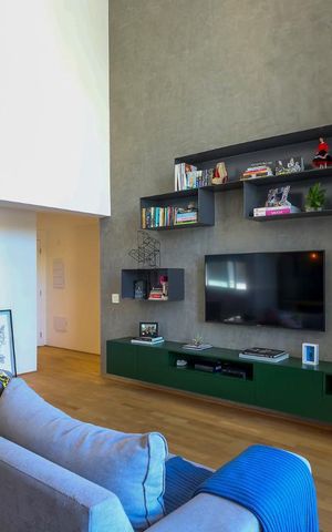 Apartamento à venda com 105m², 1 quarto e 2 vagas Apartamento à venda com 105m², 1 quarto e 2 vagasSala de TV