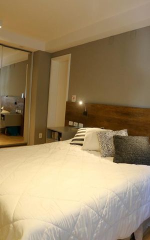 Apartamento à venda com 105m², 1 quarto e 2 vagas Apartamento à venda com 105m², 1 quarto e 2 vagasQuarto Suite