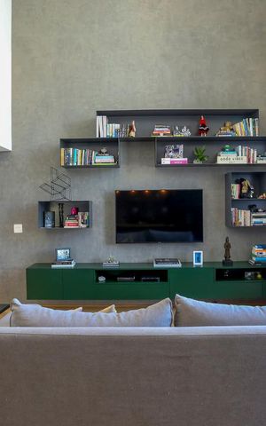 Apartamento à venda com 105m², 1 quarto e 2 vagas Apartamento à venda com 105m², 1 quarto e 2 vagasSala de TV