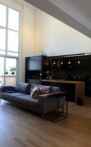 Apartamento à venda com 105m², 1 quarto e 2 vagas Apartamento à venda com 105m², 1 quarto e 2 vagasSala