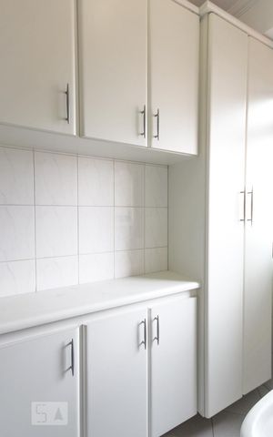 Apartamento para alugar com 72m², 3 quartos e 2 vagasÁrea de serviço 
