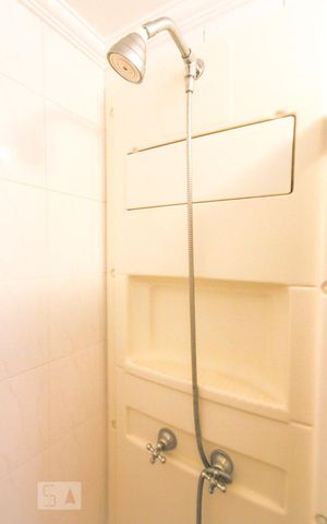 Apartamento para alugar com 72m², 3 quartos e 2 vagasBanheiro 