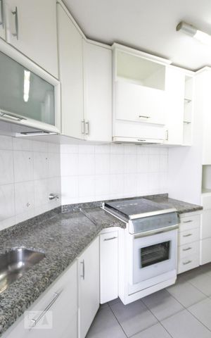 Apartamento para alugar com 72m², 3 quartos e 2 vagasCozinha 