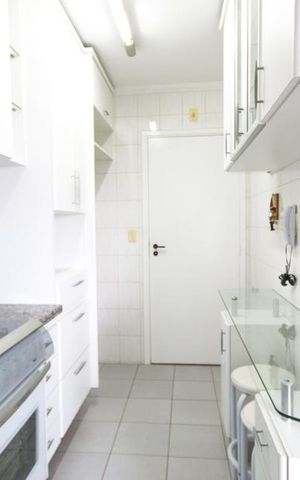 Apartamento para alugar com 72m², 3 quartos e 2 vagasCozinha 