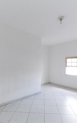 Casa à venda com 150m², 2 quartos e 1 vaga Casa à venda com 150m², 2 quartos e 1 vagaQuarto