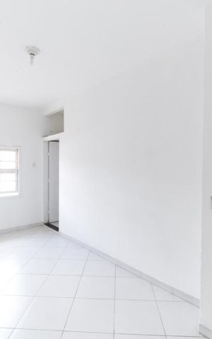 Casa à venda com 150m², 2 quartos e 1 vaga Casa à venda com 150m², 2 quartos e 1 vagaSuíte