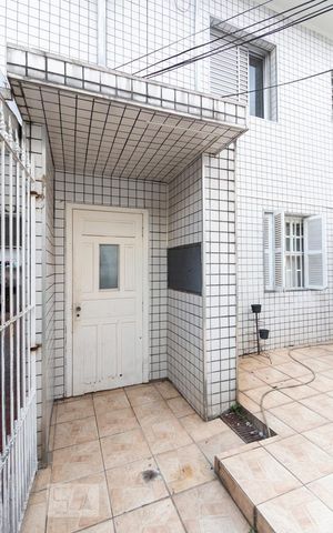 Casa à venda com 155m², 2 quartos e sem vagaFachada