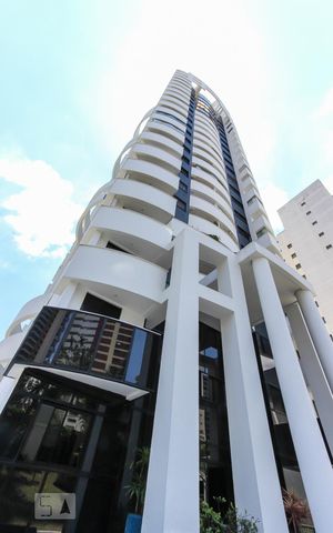 Apartamento para alugar com 79m², 1 quarto e 1 vagafachada