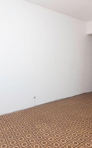 Apartamento à venda com 80m², 2 quartos e 1 vaga Apartamento à venda com 80m², 2 quartos e 1 vagaSala