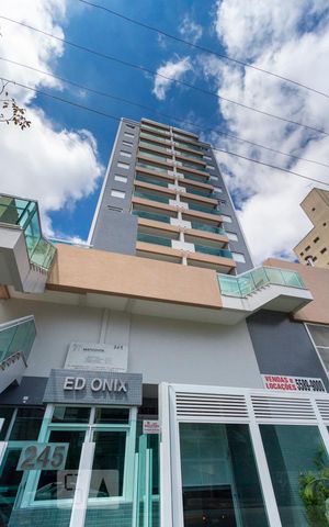 Apartamento à venda com 40m², 1 quarto e 1 vagaFachada