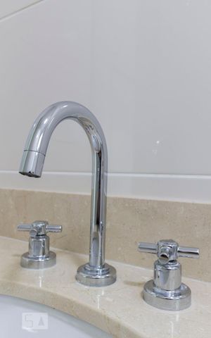 Apartamento à venda com 77m², 3 quartos e 2 vagasSuíte - Quarto 2