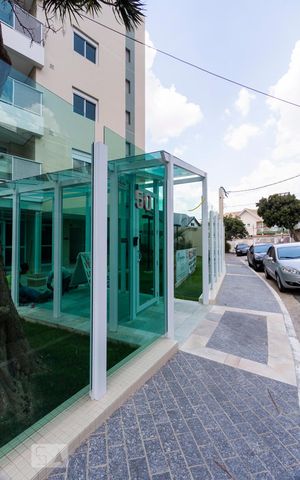 Apartamento à venda com 77m², 3 quartos e 2 vagasFachada