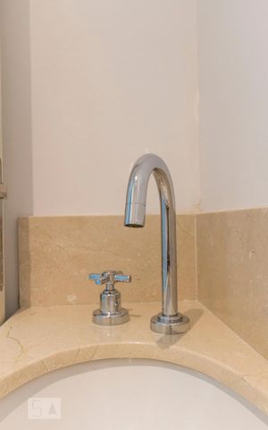 Apartamento à venda com 77m², 3 quartos e 2 vagasLavabo