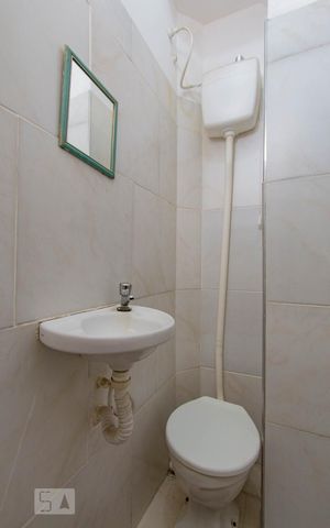 Apartamento à venda com 150m², 5 quartos e sem vagaBanheiro de Serviço