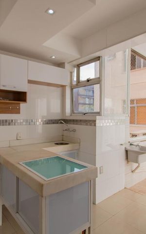 Apartamento à venda com 150m², 5 quartos e sem vagaCozinha
