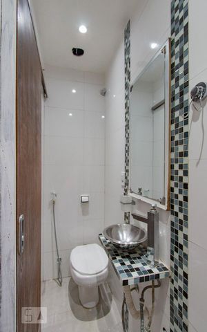Apartamento à venda com 150m², 5 quartos e sem vagaBanheiro