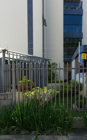 Apartamento à venda com 170m², 3 quartos e 4 vagas Apartamento à venda com 170m², 3 quartos e 4 vagasFachada