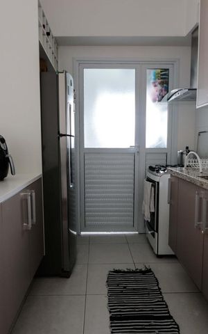 Apartamento para alugar com 77m², 2 quartos e 2 vagasCozinha