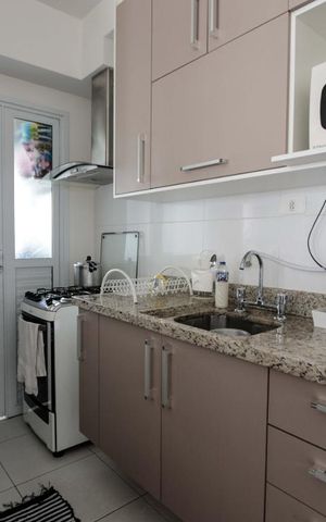 Apartamento para alugar com 77m², 2 quartos e 2 vagasCozinha