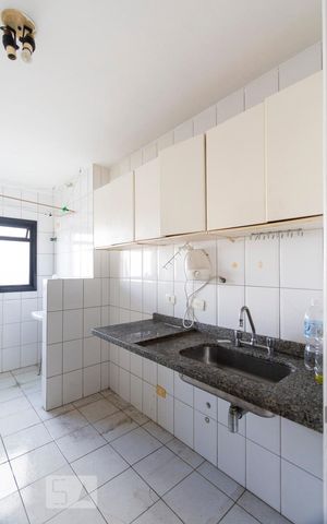 Apartamento para alugar com 66m², 2 quartos e 1 vagaCozinha
