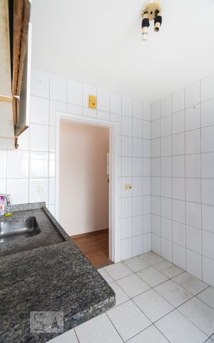 Apartamento para alugar com 66m², 2 quartos e 1 vagaCozinha
