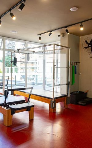 Studio para alugar com 35m², 1 quarto e 1 vaga Studio para alugar com 35m², 1 quarto e 1 vagaÁrea comum - Academia