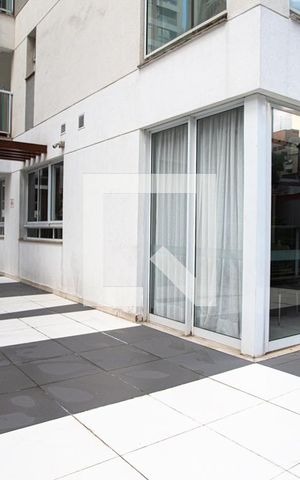 Studio para alugar com 35m², 1 quarto e 1 vaga Studio para alugar com 35m², 1 quarto e 1 vagaÁrea comum - Pátio