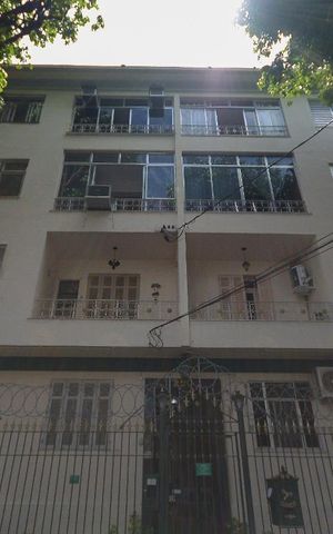 Apartamento à venda com 108m², 3 quartos e sem vagaFachada