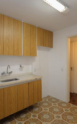 Apartamento à venda com 120m², 3 quartos e 2 vagasCozinha