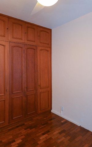 Apartamento à venda com 120m², 3 quartos e 2 vagasQuarto 2