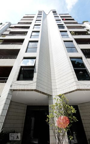 Apartamento à venda com 227m², 4 quartos e 3 vagasFachada