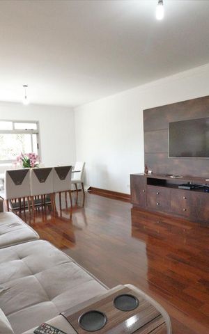 Apartamento à venda com 180m², 4 quartos e 2 vagasSala
