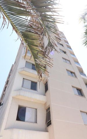 Apartamento à venda com 180m², 4 quartos e 2 vagasFachada