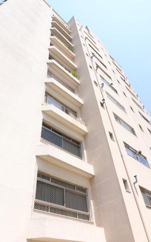 Apartamento à venda com 180m², 4 quartos e 2 vagasFachada