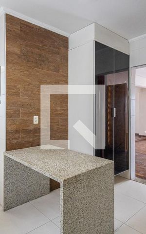Apartamento à venda com 105m², 3 quartos e 2 vagasCozinha
