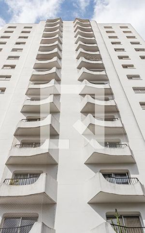 Apartamento à venda com 105m², 3 quartos e 2 vagasFachada