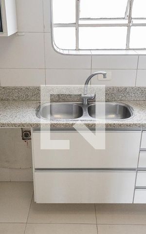 Apartamento à venda com 105m², 3 quartos e 2 vagasCozinha