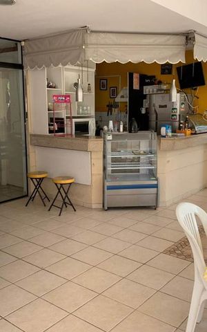 Apartamento para alugar com 70m², 3 quartos e 1 vaga Apartamento para alugar com 70m², 3 quartos e 1 vagaRestaurante