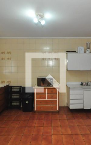 Casa à venda com 280m², 6 quartos e 3 vagas Casa à venda com 280m², 6 quartos e 3 vagasCozinha da Casa 1